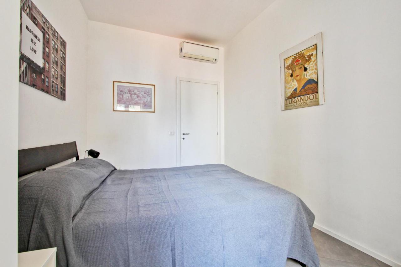 Roma Centro Storico * * * * *- Via Torino Suite المظهر الخارجي الصورة