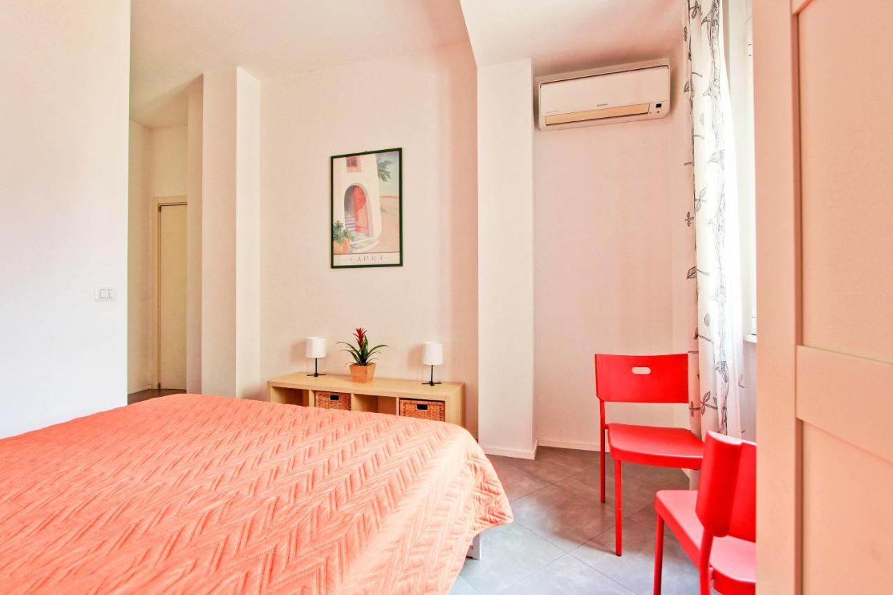 Roma Centro Storico * * * * *- Via Torino Suite المظهر الخارجي الصورة