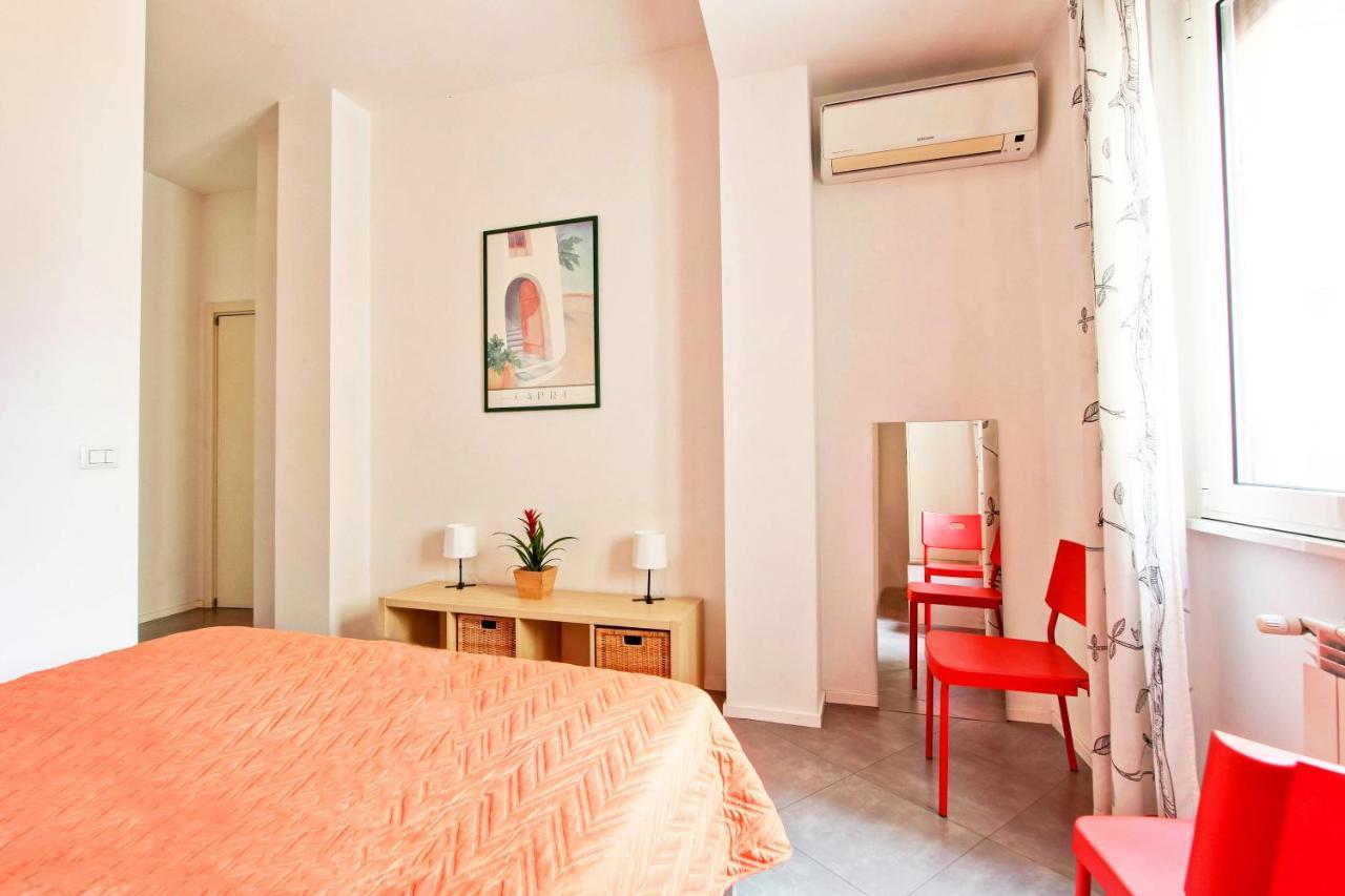 Roma Centro Storico * * * * *- Via Torino Suite المظهر الخارجي الصورة